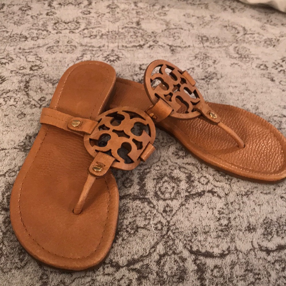 Tory Burch Camel Sandals Size 7